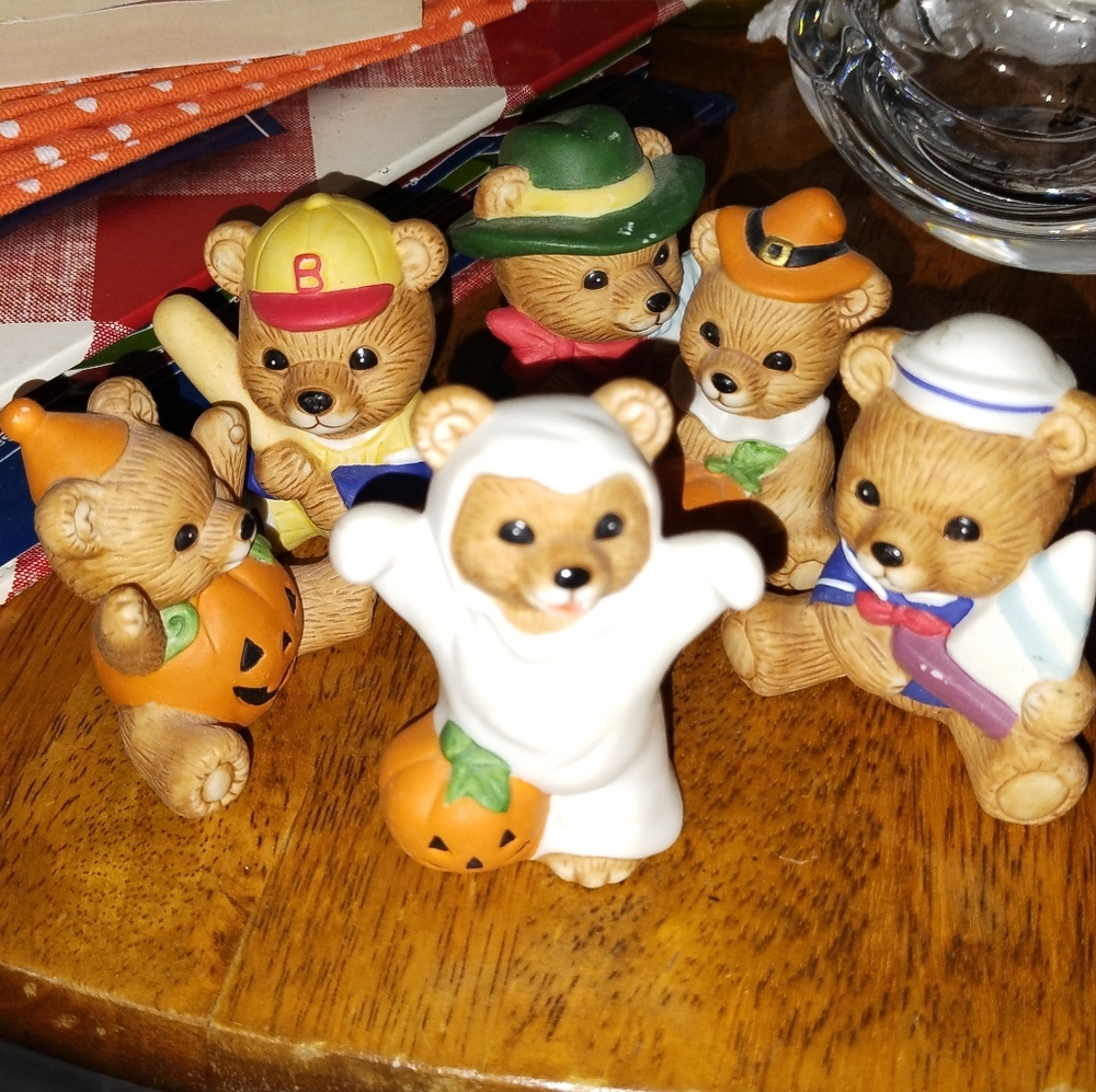 6 Homco Porcelain Bears Baseball Sailor Jack-o-Lantern Ghost Cowboy